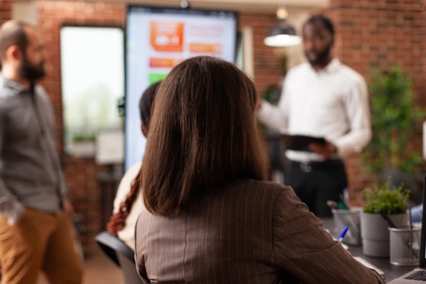 Inglês para Apresentações no Trabalho: Guia Completo
